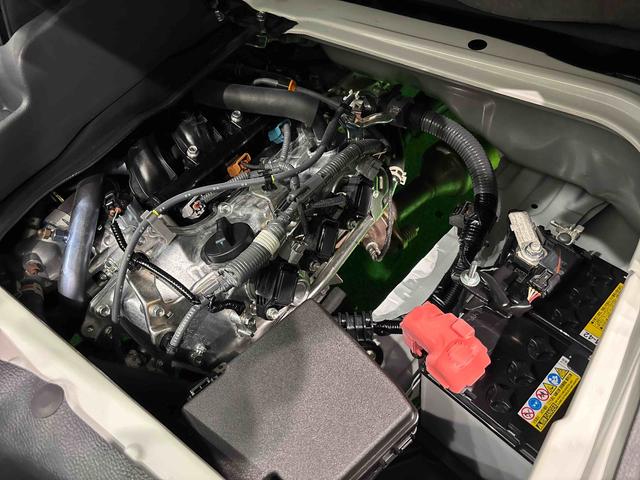 ハイゼットカーゴＤＸ　４ＷＤレーダーブレーキ　アイドリングストップ車　ダブルエアバッグ　キーレスキー　４ＷＤ車　ＶＤＣ　衝突安全ボディ　オートマチックハイビーム　エアバッグ　ＡＢＳ　オートライト　スライドドア（広島県）の中古車