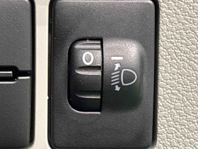 ミライースＸ　ＳＡIIIＬＥＤヘッドランプ　セキュリティアラーム　コーナーセンサー　１４インチフルホイールキャップ　キーレスエントリー　電動格納式ドアミラー　ショツピングフック　マニュアルエアコン（広島県）の中古車