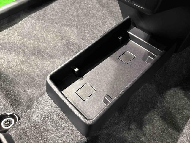 ミライースＸ　ＳＡIIIＬＥＤヘッドランプ　セキュリティアラーム　コーナーセンサー　１４インチフルホイールキャップ　キーレスエントリー　電動格納式ドアミラー　ショツピングフック　マニュアルエアコン（広島県）の中古車