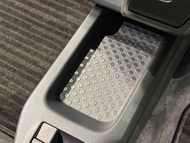 タフトGターボ ダーククロムベンチャー バックモニター対応スカイフィールトップ クロムパック メッキパック シルバーアンダーガーニッシュ インテリアアクセント LEDオートハイビーム&フォグランプ 電動パーキングブレーキ バックカメラ アルミホイール(広島県)の中古車