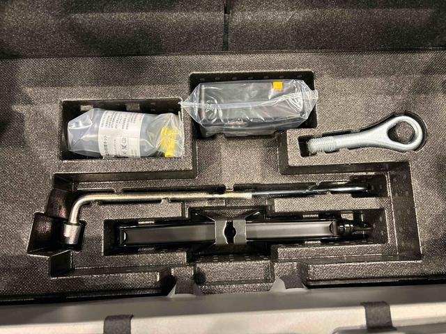 タフトＧターボ　ダーククロムベンチャー　バックカメラ　ＡＣＣスカイフィールトップ　ＬＥＤオートライト　オートハイビーム　フロントフォグランプ　運転席／助手席シートヒーター　プッシュボタンスタート　キーフリーシステム　電動パーキングブレーキ　アルミホイール（広島県）の中古車