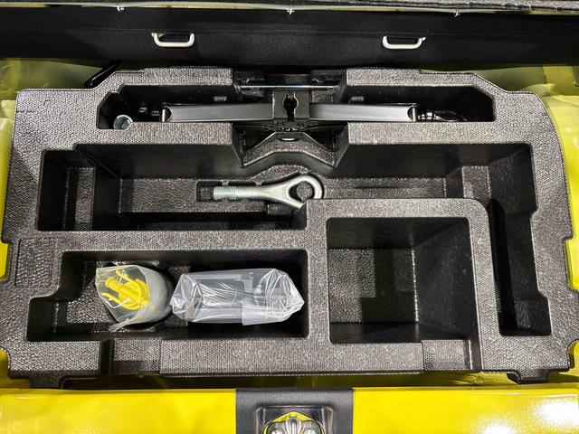 ミライースＸ　ＳＡIII電動ミラー　車線逸脱防止　Ｉストップ　助手席エアバッグ　衝突安全ボディ　ハイビームアシスト　キーフリーシステム　ＬＥＤヘッドライト　Ｂカメラ　横滑り防止機能　運転席エアバッグ　ＡＢＳ　オートライト（広島県）の中古車