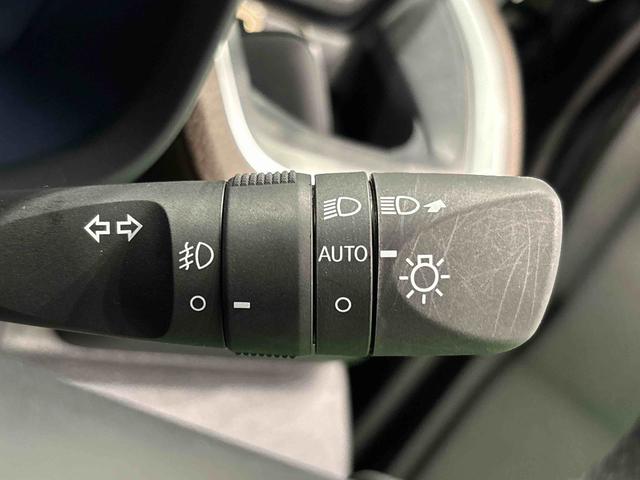 ムーヴGLEDオートハイビーム・フォグランプ 運転席シートヒーター アルミホイール オートライト プッシュボタンスタート セキュリティアラーム(広島県)の中古車