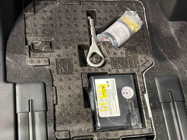 タントＸリミテッド　両側電動スライドドア・ＬＥＤライト・保証付きＬＥＤオートライト　パワースライドドアウェルカムオープン機能　電動パーキングブレーキ　運転席助手席シートヒーター　アルミホイール　キーフリーシステム　　オート電動格納式ドアミラー（広島県）の中古車