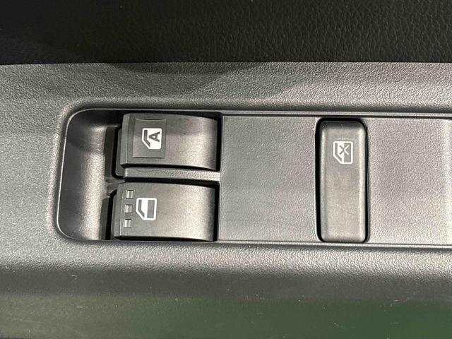 ハイゼットカーゴスペシャル　４ＷＤ　ＡＭ／ＦＭラジオ　予防安全機能スマアシマニュアルエアコン　フロントパワーウインドー　オートライト　アシストグリップ　サンバイザー　ショツピングフック　ハイマウントストップランプ　ハロゲンランプ　スチールホイール　テンパータイヤ（広島県）の中古車