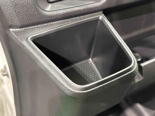 ハイゼットカーゴスペシャル　４ＷＤ　ＡＭ／ＦＭラジオ　予防安全機能スマアシマニュアルエアコン　フロントパワーウインドー　オートライト　アシストグリップ　サンバイザー　ショツピングフック　ハイマウントストップランプ　ハロゲンランプ　スチールホイール　テンパータイヤ（広島県）の中古車