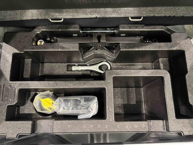 ミライースX SAIIILEDヘッドランプ セキュリティアラーム コーナーセンサー 14インチフルホイールキャップ キーレスエントリー 電動格納式ドアミラー ショツピングフック マニュアルエアコン(広島県)の中古車