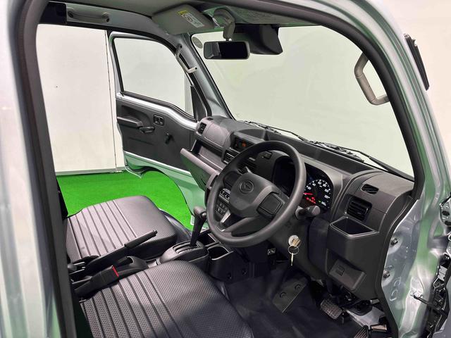 ハイゼットトラックスタンダード　スマアシ　　電子制御式４ＷＤ　スペアタイヤオートライト　手引き式サイドブレーキ（広島県）の中古車