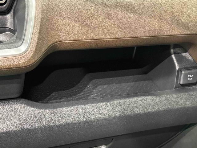 ムーヴＲＳ　バックモニター　電動スライドドア　電動格納ドアミラーＬＥＤオートライト・フォグランプ　電動パーキングブレーキ　プッシュボタンスタート　セキュリティアラーム　バックカメラ　両側電動スライドドア　オート電動格納式ドアミラー（広島県）の中古車