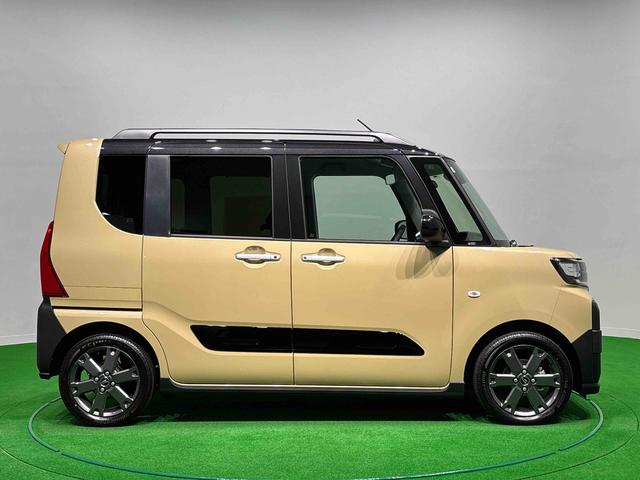タントファンクロスターボリミテッドＬＥＤオートライト　パワースライドドアウェルカムオープン機能　電動パーキングブレーキ　運転席助手席シートヒーター　アルミホイール　キーフリーシステム　　オート電動格納式ドアミラー（広島県）の中古車
