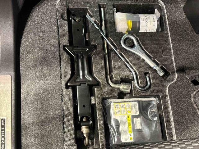 トールカスタムＧ　ターボ　パノラマモニター　電動パーキングブレーキＬＥＤヘッドランプ・フォグランプ　　１５インチアルミホイール　オートライト　プッシュボタンスタート　クルーズコントロール　　コーナーセンサー　パワースライドドア　キーフリーシステム（広島県）の中古車