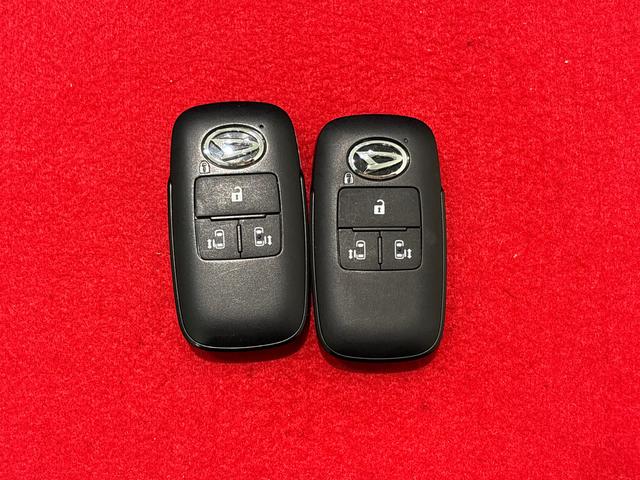トールカスタムＧ　ターボ　パノラマモニター　電動パーキングブレーキＬＥＤヘッドランプ・フォグランプ　　１５インチアルミホイール　オートライト　プッシュボタンスタート　クルーズコントロール　　コーナーセンサー　パワースライドドア　キーフリーシステム（広島県）の中古車
