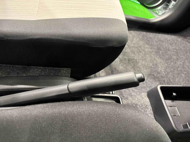 ミライースＸ　ＳＡIIIＬＥＤヘッドランプ　セキュリティアラーム　コーナーセンサー　１４インチフルホイールキャップ　キーレスエントリー　電動格納式ドアミラー　ショツピングフック　マニュアルエアコン（広島県）の中古車