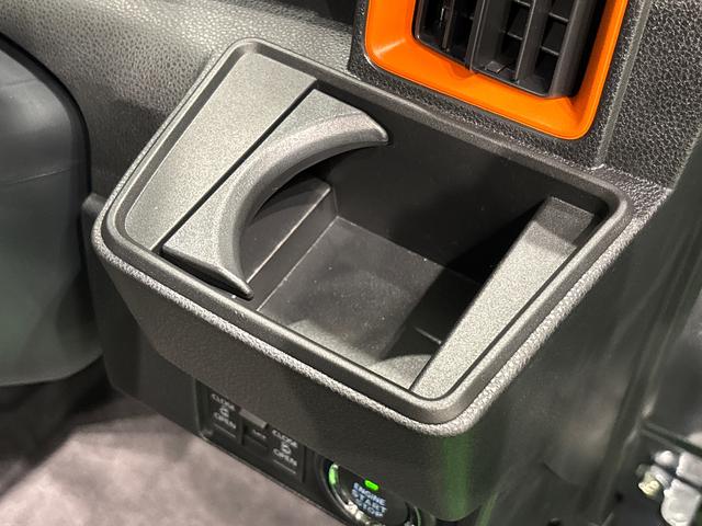 タントファンクロスターボリミテッド　全車速追従機能付ＡＣＣ純正ナビ装着用アップグレードパック　電動パーキングブレーキ＋オートホールドブレーキ機能　両側電動スライドドア　運転席・助手席シートヒーター　キーフリーシステム（広島県）の中古車