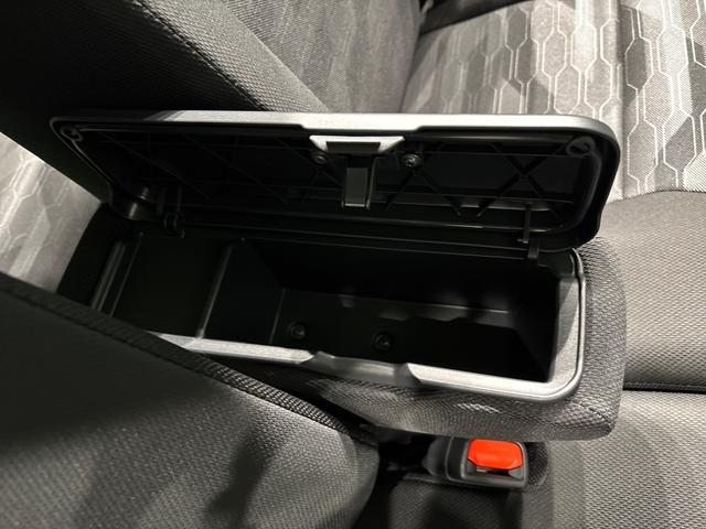 タントファンクロスターボリミテッド　全車速追従機能付ＡＣＣ純正ナビ装着用アップグレードパック　電動パーキングブレーキ＋オートホールドブレーキ機能　両側電動スライドドア　運転席・助手席シートヒーター　キーフリーシステム（広島県）の中古車