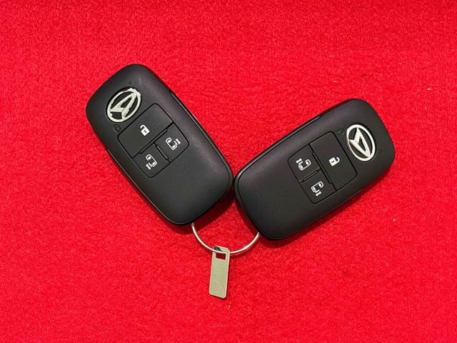 タントカスタムＲＳリミテッド　全車速追従機能付ＡＣＣパノラマモニター対応純正ナビ装着用アップグレードパック　運転席・助手席シートヒーター　電動パーキングブレーキ＋オートホールドブレーキ機能　運転席シートリフター　チルトステアリング　キーフリーシステム（広島県）の中古車