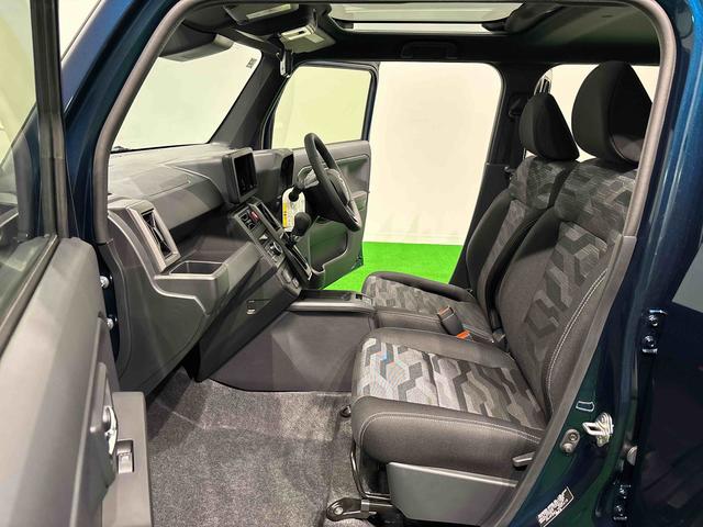 タフトG クロムベンチャー 運転席・助手席シートヒーター純正ナビ装着用アップグレードパック 全車速追従機能付ACC 運転席シートリフター チルトステアリング 電動パーキングブレーキ+オートホールドブレーキ機能 LEDヘッドランプ キーフリーシステム(広島県)の中古車