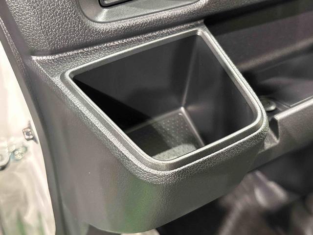 ハイゼットカーゴＤＸ　４ＷＤ　ラジオ付き保証継承・令和７年式・スマートアシスト・オートライト・パワーウィンドウ・コーナーセンサー・マニュアルエアコン・キーレスエントリー・多収納・ドリンクホルダー・リヤワイパー・ジャッキ・ハロゲンヘッドライト（広島県）の中古車