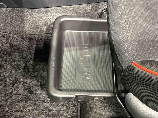 ロッキーG ディスプレイオーディオ パノラマモニター対応LEDヘッドランプ・フォグランプ 全車速追従機能付アダプティブクルーズコントロール レーンキープコントロール 17インチアルミホイール シートヒーター プッシュボタンスタート(広島県)の中古車