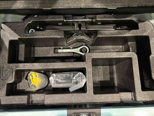 ミライースX SAIII コーナーセンサー バックカメラLEDヘッドランプ セキュリティアラーム コーナーセンサー 14インチフルホイールキャップ キーレスエントリー 電動格納式ドアミラー ショツピングフック マニュアルエアコン(広島県)の中古車