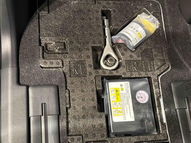 タントカスタムＸリミテッド衝突回避支援ブレーキ　アダクティブクルーズコントロール　電格ミラー　禁煙車　Ｂカメラ　Ｓヒーター　オートＬＥＤ　キーフリー　アイドリングＳ　ＬＥＤ　ＥＴＣ　車線逸脱警報　ベンチシート　スマートキー（広島県）の中古車