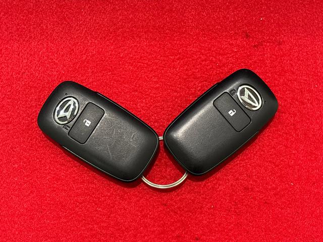 ハイゼットカーゴクルーズ オーディオ マニュアルエアコン コーナーセンサートップシェイドガラス オーバーヘッドシェルフ ハロゲンヘッドランプ オートライト 運転席・助手席パワーウィンドウ ヘッドライトレベライザー(広島県)の中古車