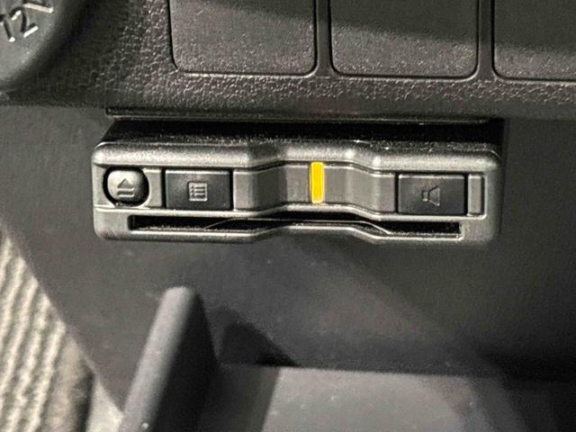 ミライースX SAIIILEDヘッドランプ セキュリティアラーム コーナーセンサー 14インチフルホイールキャップ キーレスエントリー 電動格納式ドアミラー ショツピングフック マニュアルエアコン(広島県)の中古車