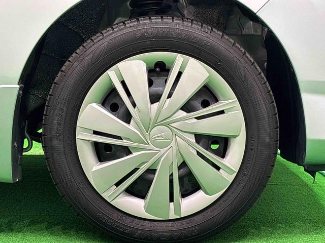 ミライースX SAIIILEDヘッドランプ セキュリティアラーム コーナーセンサー 14インチフルホイールキャップ キーレスエントリー 電動格納式ドアミラー ショツピングフック マニュアルエアコン(広島県)の中古車