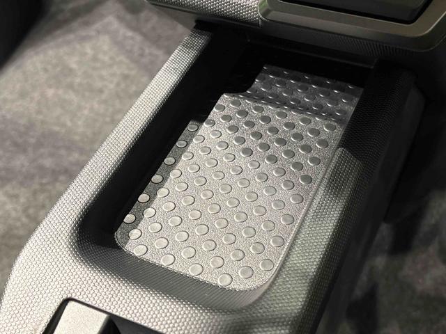 タフトG クロムベンチャー追突防止装置 スマートキ− Bモニター 禁煙車使用 電動格納式ドアミラー LEDヘッド アルミ イモビライザー レーンアシスト キーフリー オートハイビーム オートライト 安全ボディ シートヒーター付(広島県)の中古車
