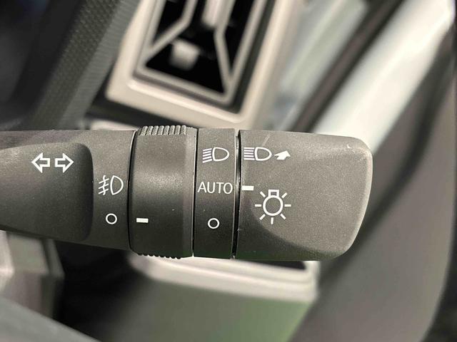 タフトG クロムベンチャー追突防止装置 スマートキ− Bモニター 禁煙車使用 電動格納式ドアミラー LEDヘッド アルミ イモビライザー レーンアシスト キーフリー オートハイビーム オートライト 安全ボディ シートヒーター付(広島県)の中古車