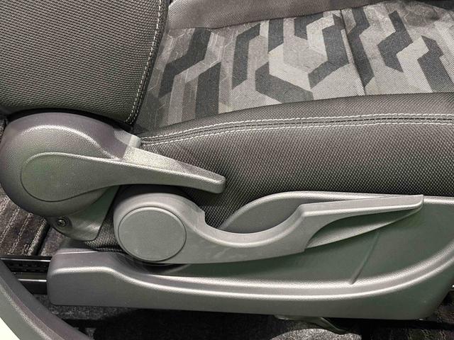 タフトG ダーククロムベンチャー 9インチディスプレイオーディオハイビームアシスト 衝突軽減ブレーキシステム Bluetooth対応 電動格納式ドアミラー レーンアシスト シートヒータ付き USB アダプティブクルコン LEDヘッドライト アイドリングストップ(広島県)の中古車