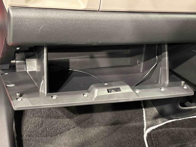 ブーンシルク Gパッケージ SAIIAライト Bカメ イモビライザー 横滑り防止 ナビTV LEDライト 電動格納ミラー キーレスエントリー アイドリングストップ ワンオーナー 衝突安全ボディ アルミホイール メモリーナビ 衝突防止(広島県)の中古車