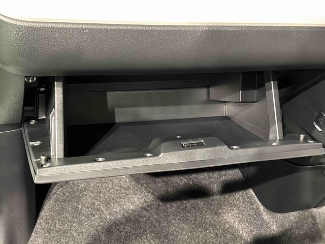 ムーヴキャンバスストライプスＧ　バックモニター　両側シートヒーターＬＥＤオートライト・フォグランプ　電動パーキングブレーキ　プッシュボタンスタート　セキュリティアラーム　バックカメラ　両側パワースライドドアウエルカムオープン機能　オート電動格納式ドアミラー（広島県）の中古車