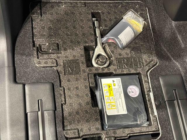 タントカスタムＲＳリミテッド両側電動パワースライドドア　誤発進抑制　ＥＴＣ車載器　レーダークルーズ　ＬＥＤライト　車線逸脱警報　Ｂカメラ　シートヒーター　スマートキー　キーフリー　ベンチシート　アイドリングストップ　ターボ（広島県）の中古車