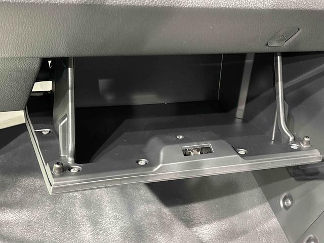 ハイゼットトラックスタンダード　４ＷＤ　令和８年式　ラジオ付き４ＷＤ　保証継承あり　ラジオ　マニュアルエアコン　スマートアシスト　コーナーセンサー　オートライト　ショッピングフック　スペアタイヤ　ハロゲンヘッドライト　ヘッドライト角度調整　スペアキー　取扱説明書（広島県）の中古車
