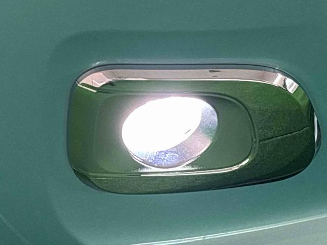 ムーヴキャンバスストライプスG ホットカップホルダー・シートヒーターLEDオートライト・フォグランプ 電動パーキングブレーキ プッシュボタンスタート セキュリティアラーム バックカメラ 両側パワースライドドアウエルカムオープン機能 オート電動格納式ドアミラー(広島県)の中古車