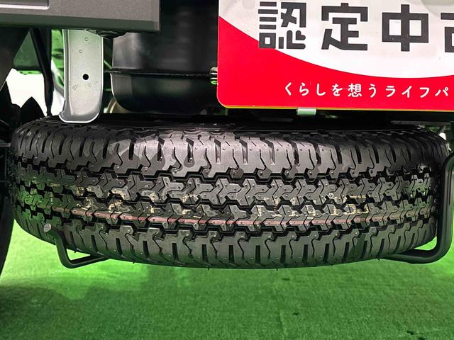 ハイゼットトラックスタンダード　４ＷＤ　オートライト　ＡＭ／ＦＭラジオトップシェイドガラス　運転席ＳＲＳエアバック　バックソナー　電動式パワーステアリング　ＡＭ／ＦＭラジオ　あゆみ板掛けテールゲート　ＶＳＣ＆ＴＲＣ（広島県）の中古車