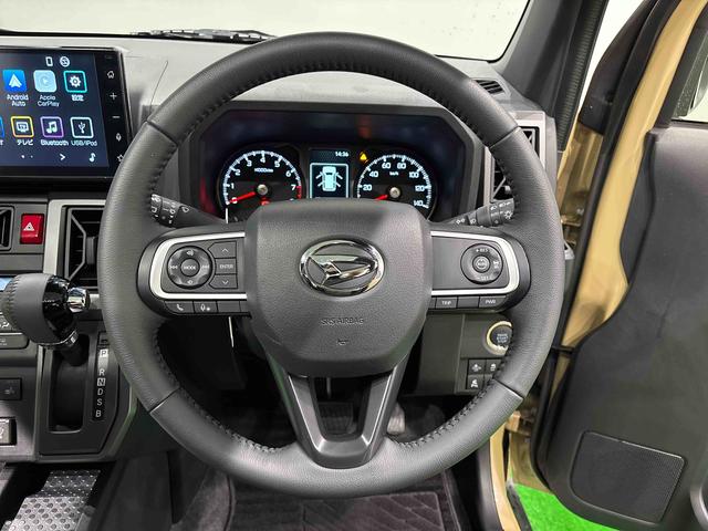 タフトGターボ ダーククロムベンチャー 9インチディスプレイスカイフィールトップ LEDオートライト オートハイビーム フロントフォグランプ 運転席/助手席シートヒーター プッシュボタンスタート キーフリーシステム 電動パーキングブレーキ アルミホイール(広島県)の中古車