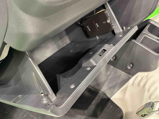 ハイゼットトラックスタンダード ETC車載器 AM・FMラジオ 5MTハロゲンヘッドランプ トップシェイドガラス 運転席バニティミラー AM・FMラジオ マニュアルエアコン ガードフレーム スペアタイヤ(広島県)の中古車