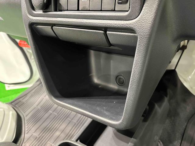 ＮＴ１００クリッパートラックＤＸＥＴＣ車載器　ドライブレコーダー　マニュアルエアコン　ＡＭ／ＦＭラジオ（広島県）の中古車