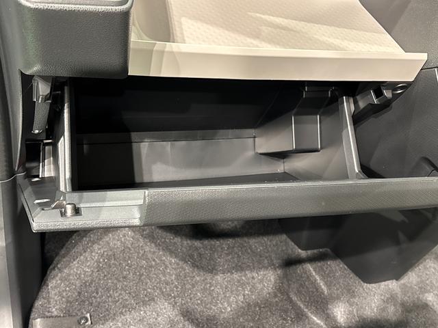 タントＸリミテッド　両側ウェルカムオープン機能付パワースライドドアＬＥＤヘッドライト　オートライト　オートハイビーム　オートホールド機能付き電動パーキングブレーキ　前席シートヒーター　オーディオ操作用ステアリングスイッチ　ＳＲＳサイドエアバッグ　オートエアコン（広島県）の中古車