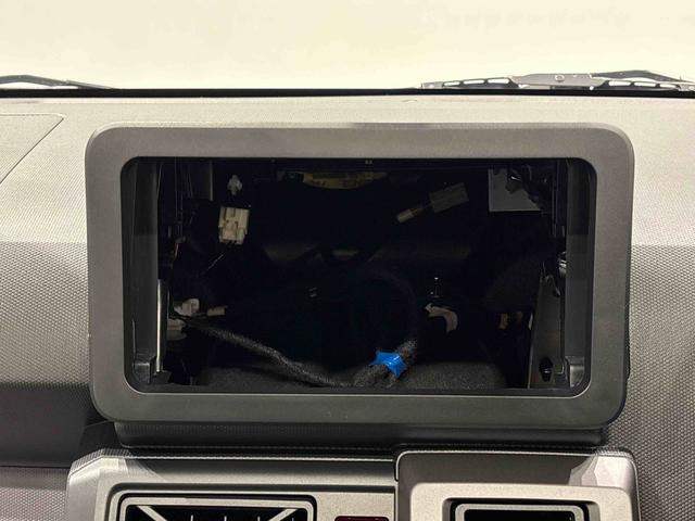 タフトＧターボ　ダーククロムベンチャー　バックカメラ付きスカイフィールトップ　ＬＥＤオートライト　オートハイビーム　フロントフォグランプ　運転席／助手席シートヒーター　プッシュボタンスタート　キーフリーシステム　電動パーキングブレーキ　アルミホイール（広島県）の中古車