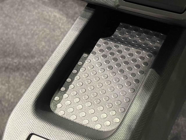 タフトＧターボ　ダーククロムベンチャー　バックカメラ付きスカイフィールトップ　ＬＥＤオートライト　オートハイビーム　フロントフォグランプ　運転席／助手席シートヒーター　プッシュボタンスタート　キーフリーシステム　電動パーキングブレーキ　アルミホイール（広島県）の中古車