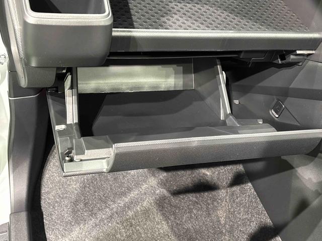 タフトＧターボ　ダーククロムベンチャー　バックカメラ付きスカイフィールトップ　ＬＥＤオートライト　オートハイビーム　フロントフォグランプ　運転席／助手席シートヒーター　プッシュボタンスタート　キーフリーシステム　電動パーキングブレーキ　アルミホイール（広島県）の中古車