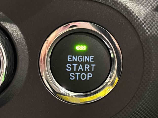 ロッキープレミアムG 電動パーキングブレーキ バックカメラ付きLEDヘッドランプ・フォグランプ 全車速追従機能付アダプティブクルーズコントロール レーンキープコントロール ブラインドスポットモニター 17インチアルミホイール シートヒーター(広島県)の中古車