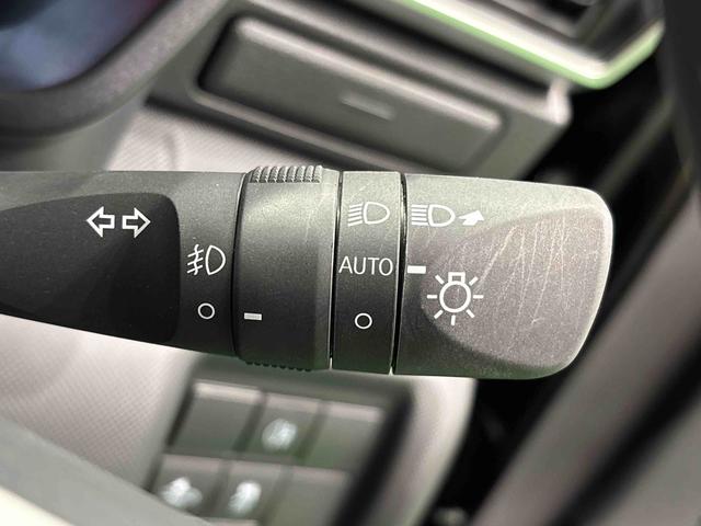 ロッキープレミアムG 電動パーキングブレーキ バックカメラ付きLEDヘッドランプ・フォグランプ 全車速追従機能付アダプティブクルーズコントロール レーンキープコントロール ブラインドスポットモニター 17インチアルミホイール シートヒーター(広島県)の中古車