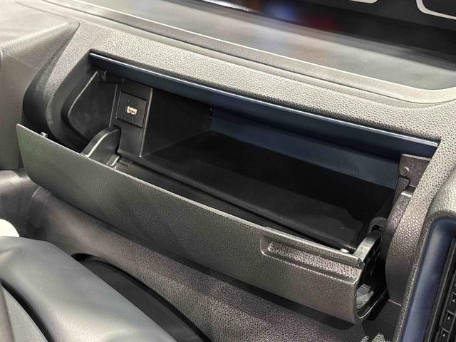 タントカスタムＸリミテッドＬＥＤオートライト　パワースライドドアウェルカムオープン機能　電動パーキングブレーキ　運転席助手席シートヒーター　アルミホイール　キーフリーシステム　　オート電動格納式ドアミラー（広島県）の中古車