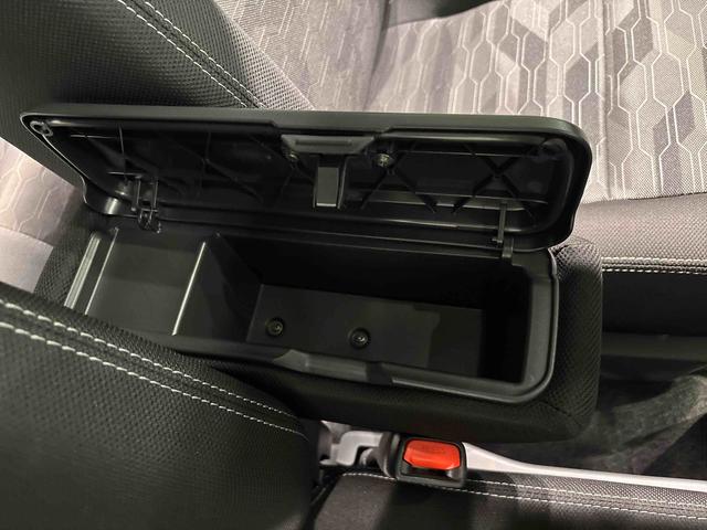 タフトＧ　クロムベンチャー　バックモニター　電動パーキングブレーキスカイフィールトップ　クロムパック　メッキパック　シルバーアンダーガーニッシュ　インテリアアクセント　ＬＥＤオートライト＆フォグランプ　電動パーキングブレーキ　バックカメラ　アルミホイール（広島県）の中古車