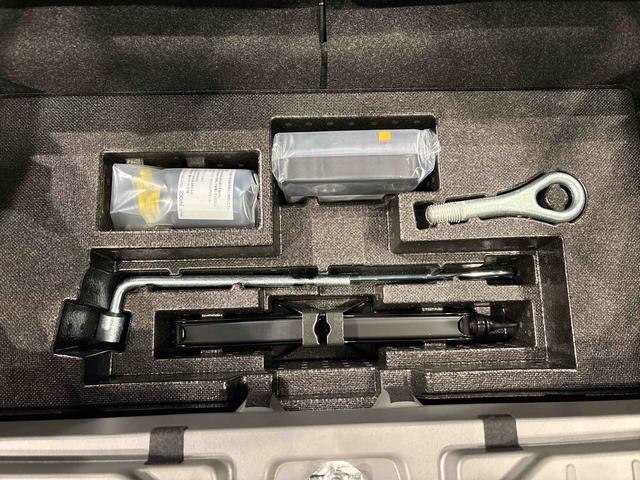 タフトGターボ クロムベンチャー バックカメラ ACCスカイフィールトップ クロムパック メッキパック シルバーアンダーガーニッシュ インテリアアクセント LEDオートハイビーム&フォグランプ 電動パーキングブレーキ バックカメラ アルミホイール(広島県)の中古車