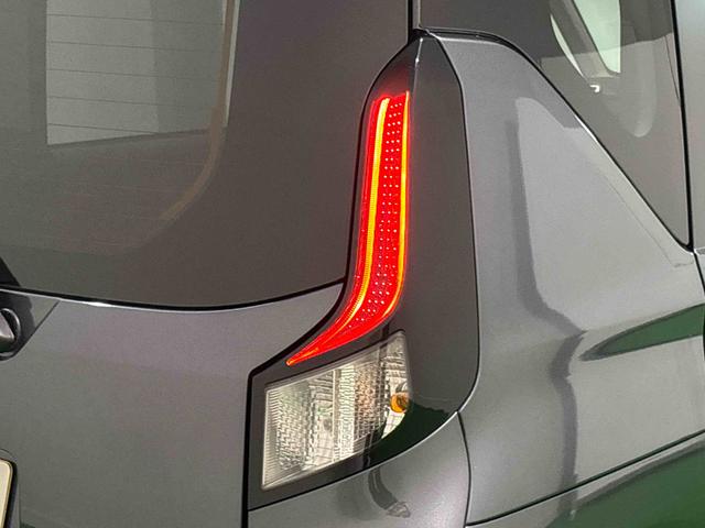 ムーヴRS ターボ バックカメラ 全車速追従機能付ACCLEDオートライト・フォグランプ 電動パーキングブレーキ プッシュボタンスタート セキュリティアラーム バックカメラ 両側パワースライドドアウエルカムオープン機能 オート電動格納式ドアミラー(広島県)の中古車